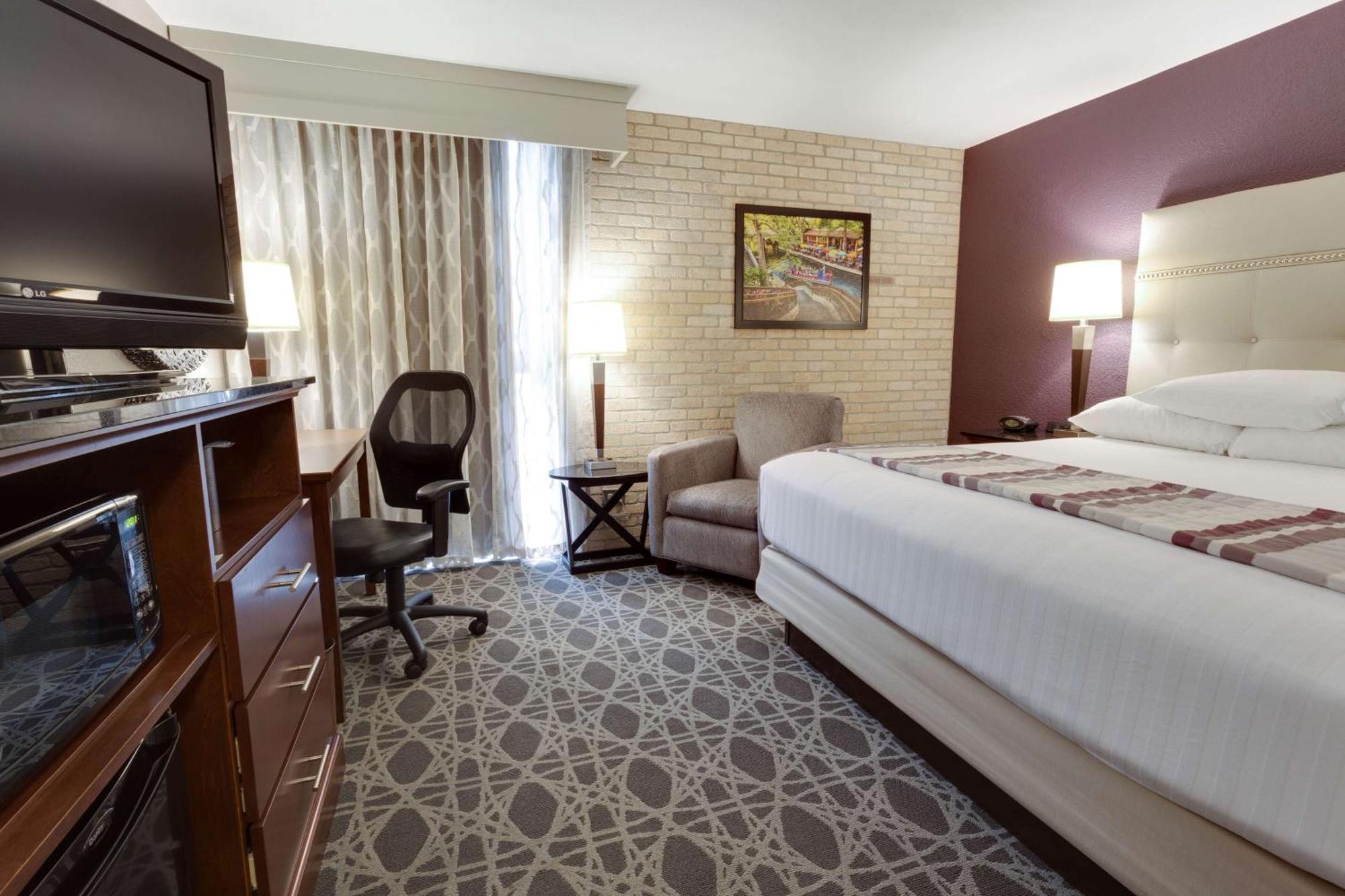 Drury Inn & Suites San Antonio Northeast Εξωτερικό φωτογραφία
